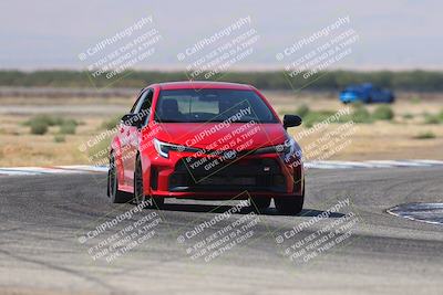 media/Sep-20-2025-Extreme Speed (Sat) [[1fcc23683c]]/Orange (Mid Intermediate)/Session 2 (Sunrise)/